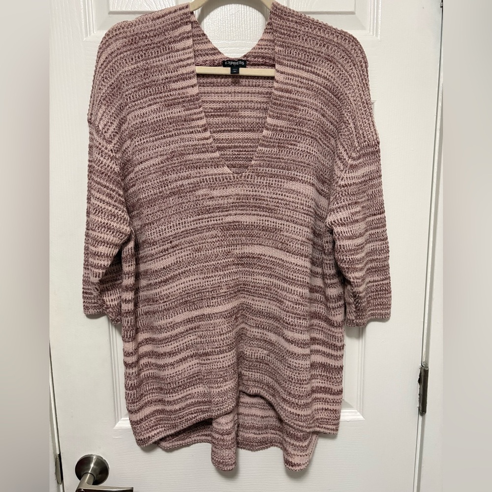 *Express Women’s Cream Maroon Striped V-Neck 3/4 Sleeve Tunic Sweater